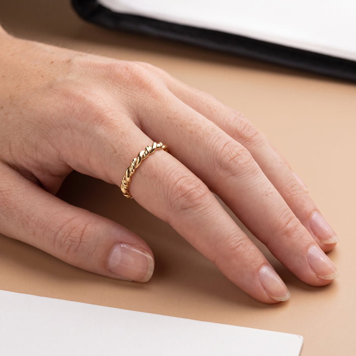 333er Gold Ring Damen twisted